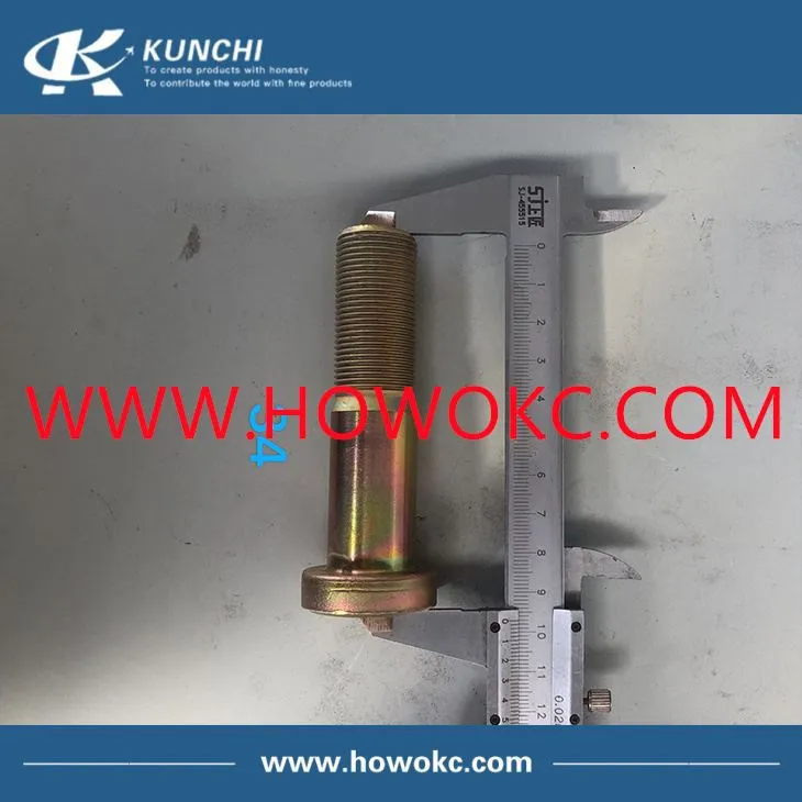 Sinotruk HOWO WG9100410104 Front Wheel Bolt
